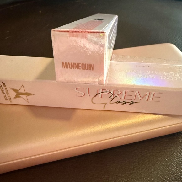 Jeffree Star Mannequin Supreme Gloss, Full Pigment Lip Gloss 👄 New - Picture 4 of 5